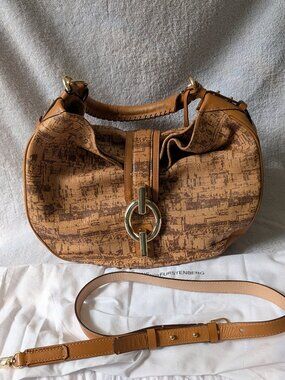 Diane von Furstemberg woman handbag
